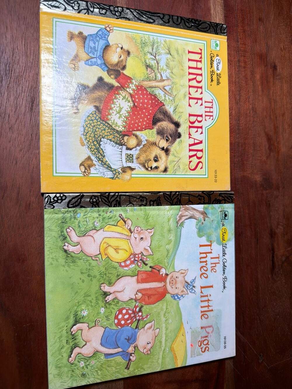 Lot of 2 First Little Golden Books: The Three Bears and The Three Little Pigs